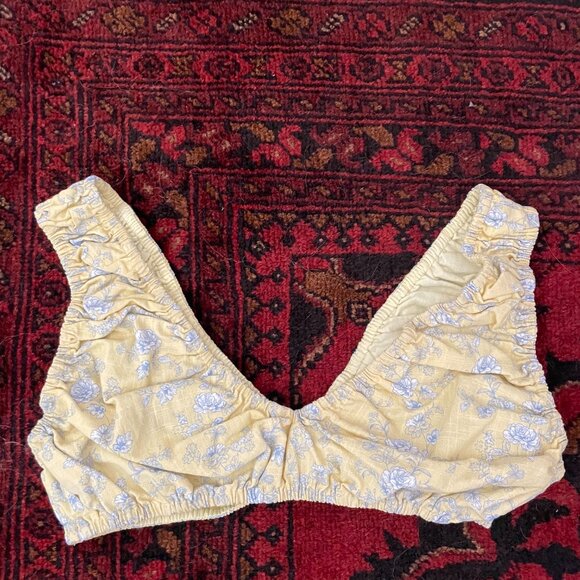 yllw the label Rye Ruched Bra Top & Harmony Linen Skirt in Butter Toile - Picture 6 of 9